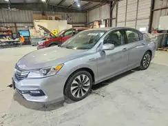 JHMCR6F52HC002219 2017 HONDA ACCORD