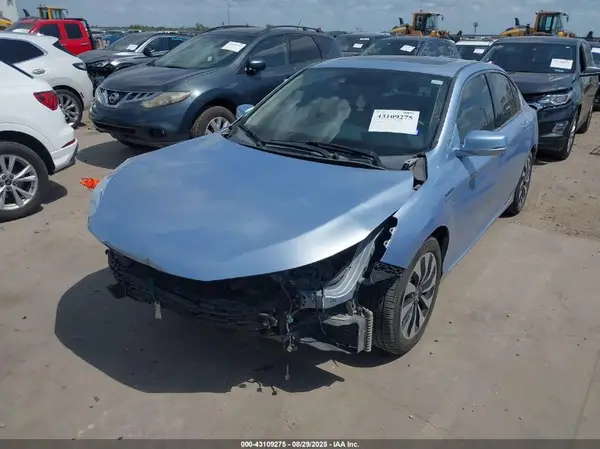 JHMCR6F52HC012118 2017 HONDA ACCORD - Image 2
