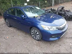 JHMCR6F52HC017352 2017 HONDA ACCORD