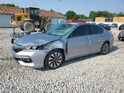 JHMCR6F52HC017982 2017 HONDA ACCORD