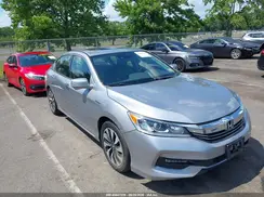 JHMCR6F52HC020056 2017 HONDA ACCORD