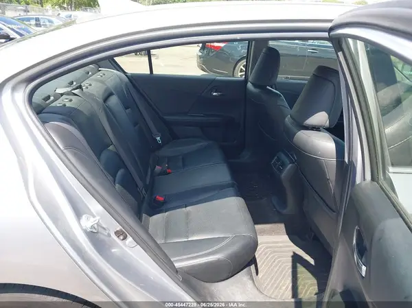 JHMCR6F52HC020056 2017 HONDA ACCORD - Image 8