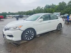 JHMCR6F52HC025399 2017 HONDA ACCORD