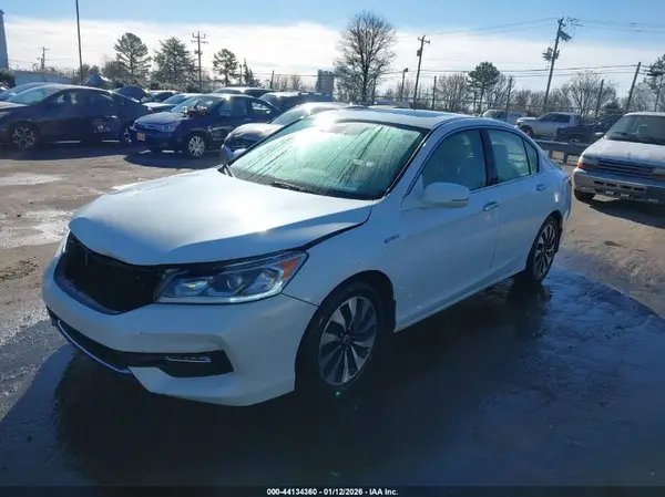 JHMCR6F52HC027038 2017 HONDA ACCORD - Image 2