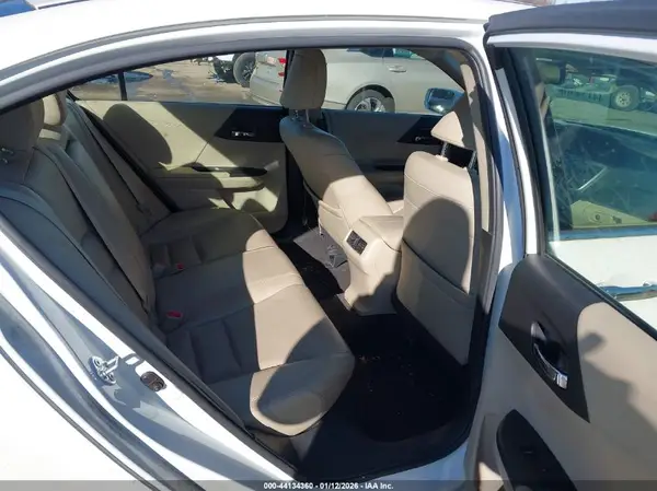 JHMCR6F52HC027038 2017 HONDA ACCORD - Image 8