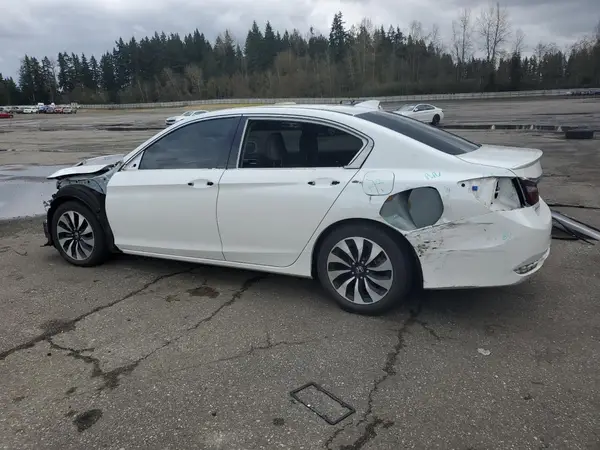 JHMCR6F52HC028366 2017 HONDA ACCORD - Image 2