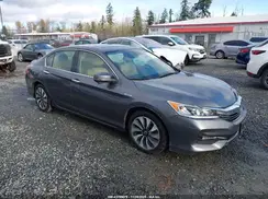 JHMCR6F52HC030392 2017 HONDA ACCORD