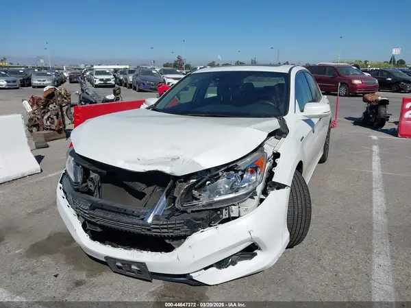 JHMCR6F52HC030926 2017 HONDA ACCORD - Image 2