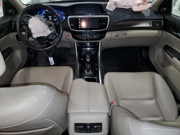JHMCR6F53HC003878 2017 HONDA ACCORD - Image 8