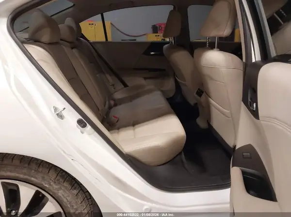 JHMCR6F53HC009972 2017 HONDA ACCORD - Image 8