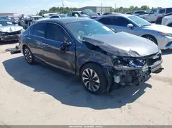 JHMCR6F53HC010118 2017 HONDA ACCORD