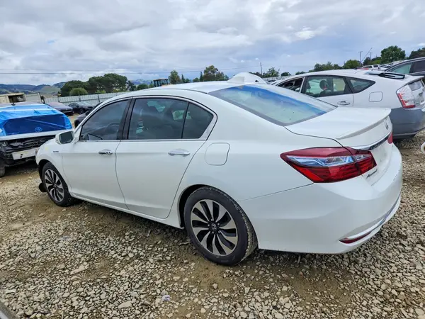 JHMCR6F53HC010569 2017 HONDA ACCORD - Image 2