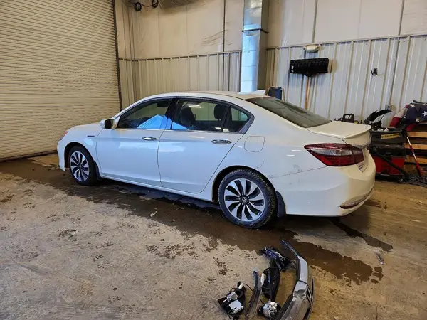 JHMCR6F53HC013018 2017 HONDA ACCORD - Image 2
