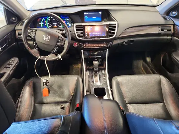 JHMCR6F53HC013018 2017 HONDA ACCORD - Image 8