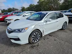 JHMCR6F53HC023953 2017 HONDA ACCORD