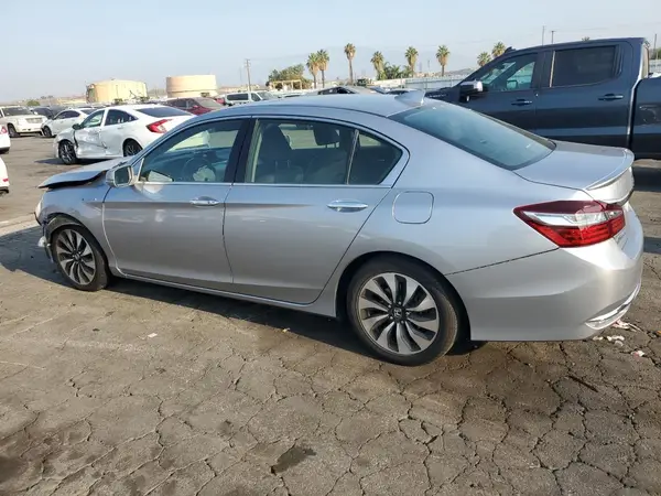 JHMCR6F53HC024391 2017 HONDA ACCORD - Image 2