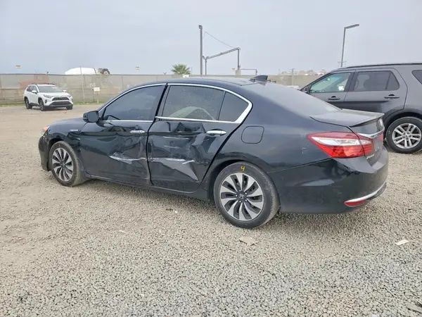 JHMCR6F53HC026884 2017 HONDA ACCORD - Image 2