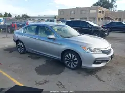 JHMCR6F53HC028618 2017 HONDA ACCORD