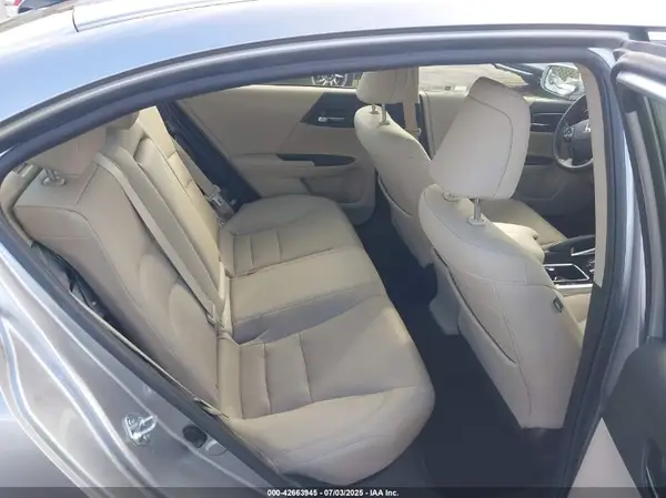 JHMCR6F53HC028618 2017 HONDA ACCORD - Image 8