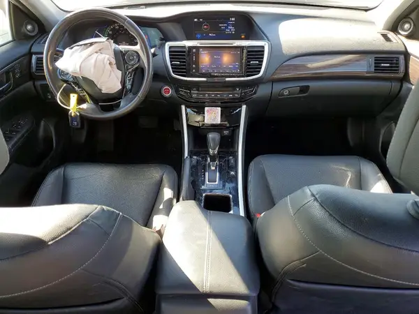 JHMCR6F53HC031244 2017 HONDA ACCORD - Image 8