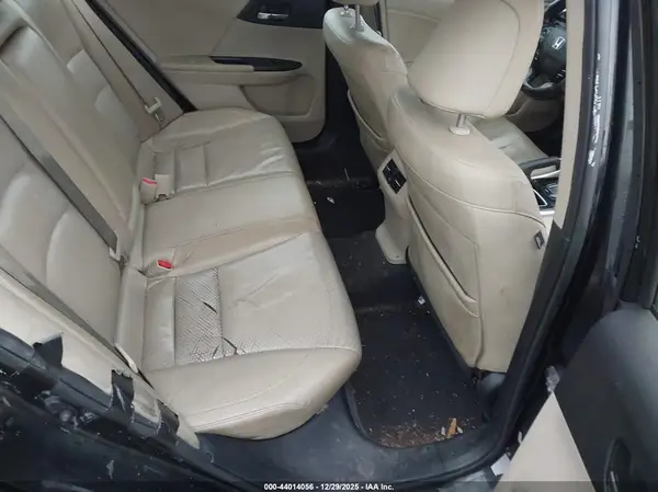 JHMCR6F54HC002125 2017 HONDA ACCORD - Image 8