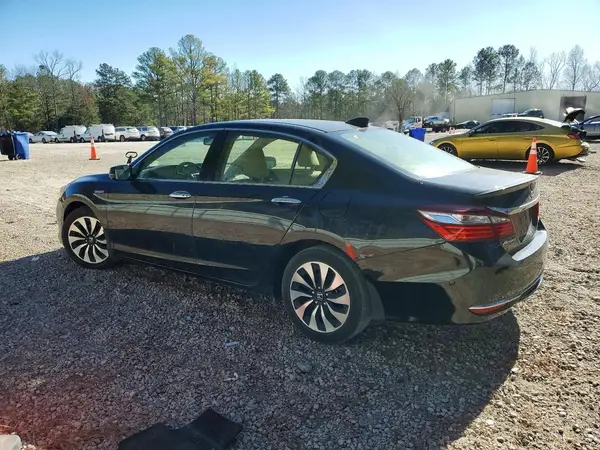 JHMCR6F54HC009379 2017 HONDA ACCORD - Image 2