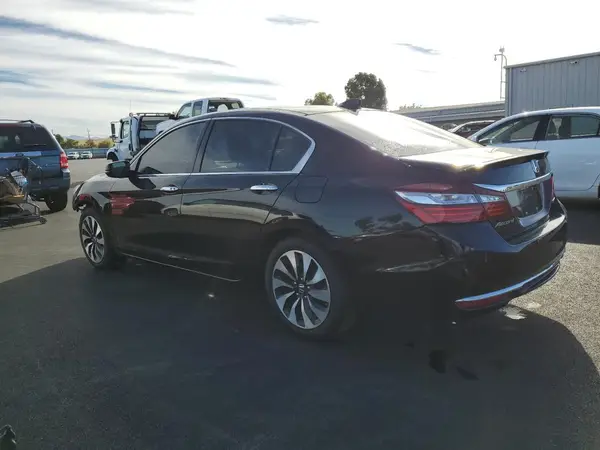 JHMCR6F54HC016171 2017 HONDA ACCORD - Image 2