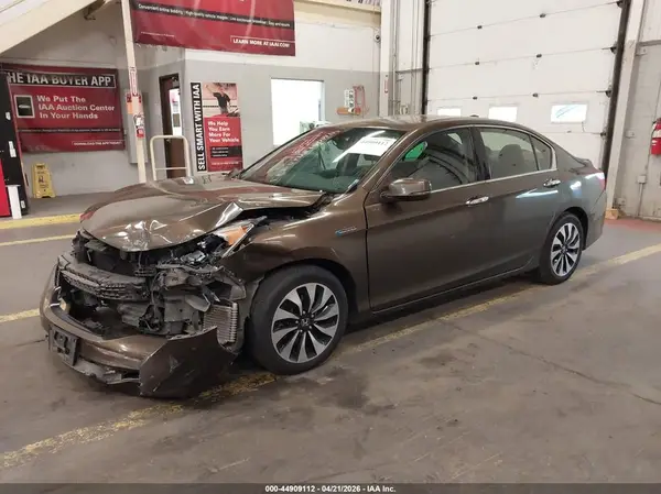 JHMCR6F54HC026473 2017 HONDA ACCORD - Image 2