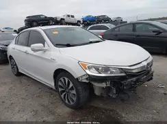 JHMCR6F55HC002098 2017 HONDA ACCORD