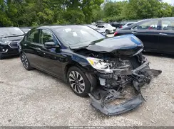 JHMCR6F55HC004580 2017 HONDA ACCORD