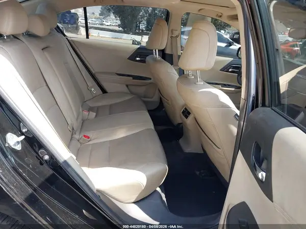 JHMCR6F55HC004773 2017 HONDA ACCORD - Image 8