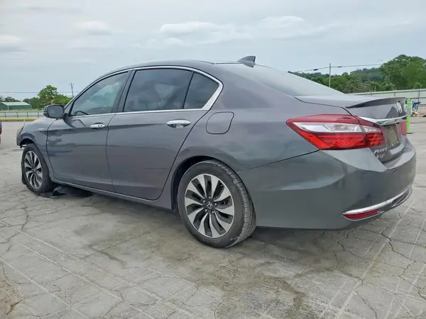 JHMCR6F55HC005583 2017 HONDA ACCORD - Image 2