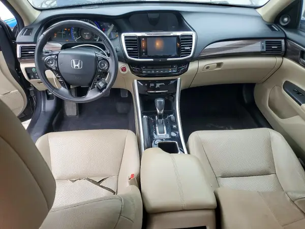 JHMCR6F55HC005583 2017 HONDA ACCORD - Image 8