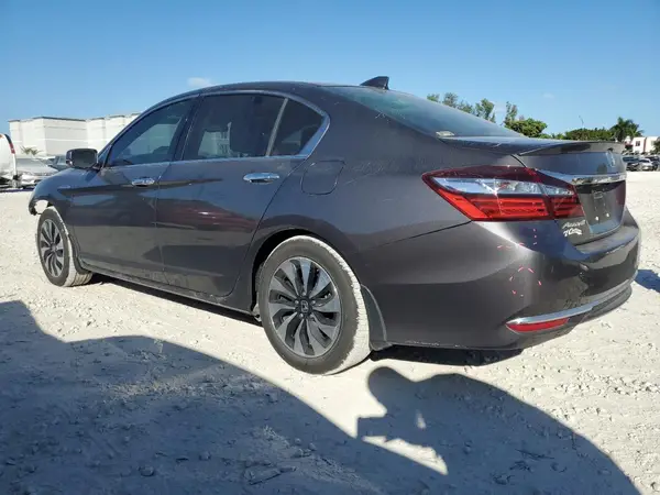 JHMCR6F55HC007480 2017 HONDA ACCORD - Image 2