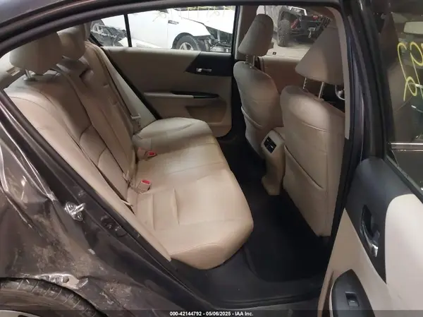 JHMCR6F55HC008001 2017 HONDA ACCORD - Image 8