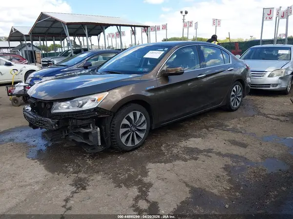 JHMCR6F55HC013120 2017 HONDA ACCORD - Image 2