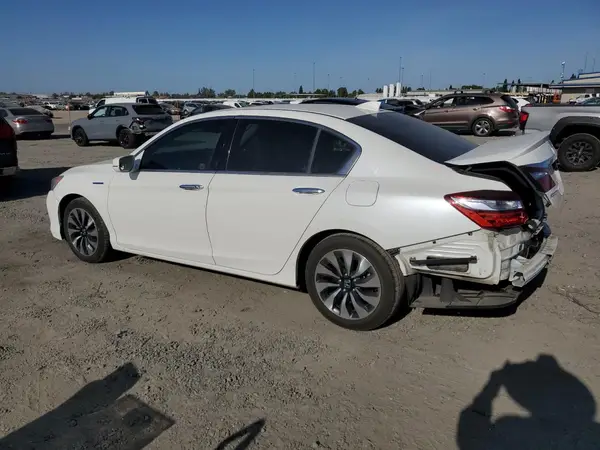 JHMCR6F55HC013604 2017 HONDA ACCORD - Image 2