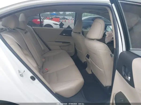 JHMCR6F55HC013635 2017 HONDA ACCORD - Image 8