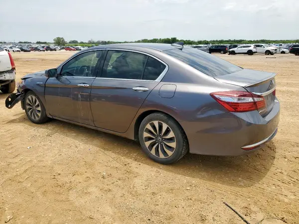 JHMCR6F55HC016499 2017 HONDA ACCORD - Image 2