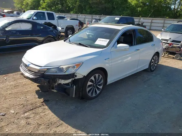 JHMCR6F55HC018625 2017 HONDA ACCORD - Image 2