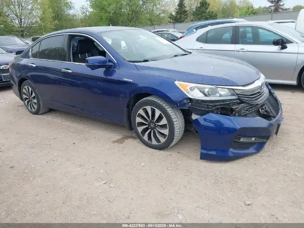 JHMCR6F55HC020312 2017 HONDA ACCORD - Image 1