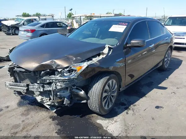 JHMCR6F55HC022903 2017 HONDA ACCORD - Image 2