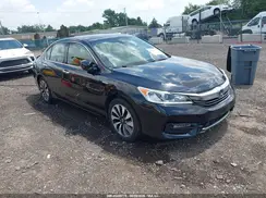 JHMCR6F55HC028667 2017 HONDA ACCORD