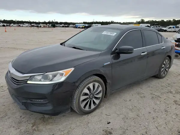 JHMCR6F55HC030855 2017 HONDA ACCORD - Image 1