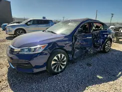JHMCR6F56HC001980 2017 HONDA ACCORD