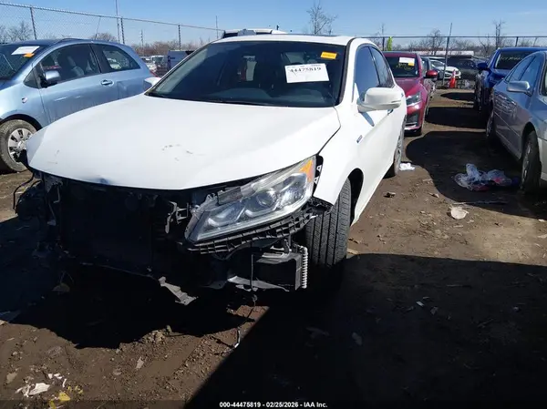 JHMCR6F56HC005382 2017 HONDA ACCORD - Image 2