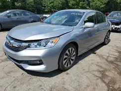 JHMCR6F56HC008072 2017 HONDA ACCORD