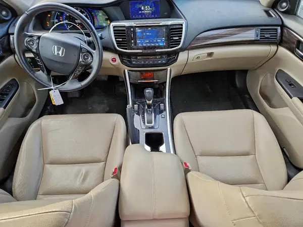 JHMCR6F56HC010081 2017 HONDA ACCORD - Image 8