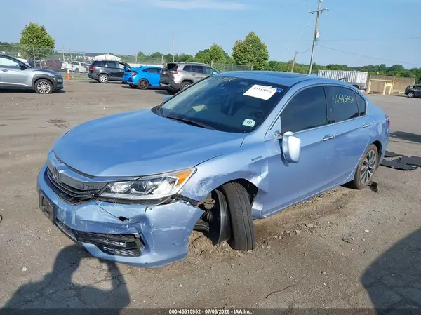 JHMCR6F56HC011179 2017 HONDA ACCORD - Image 2