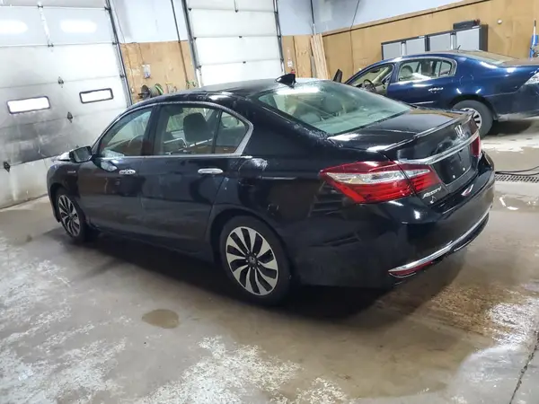 JHMCR6F56HC012106 2017 HONDA ACCORD - Image 2